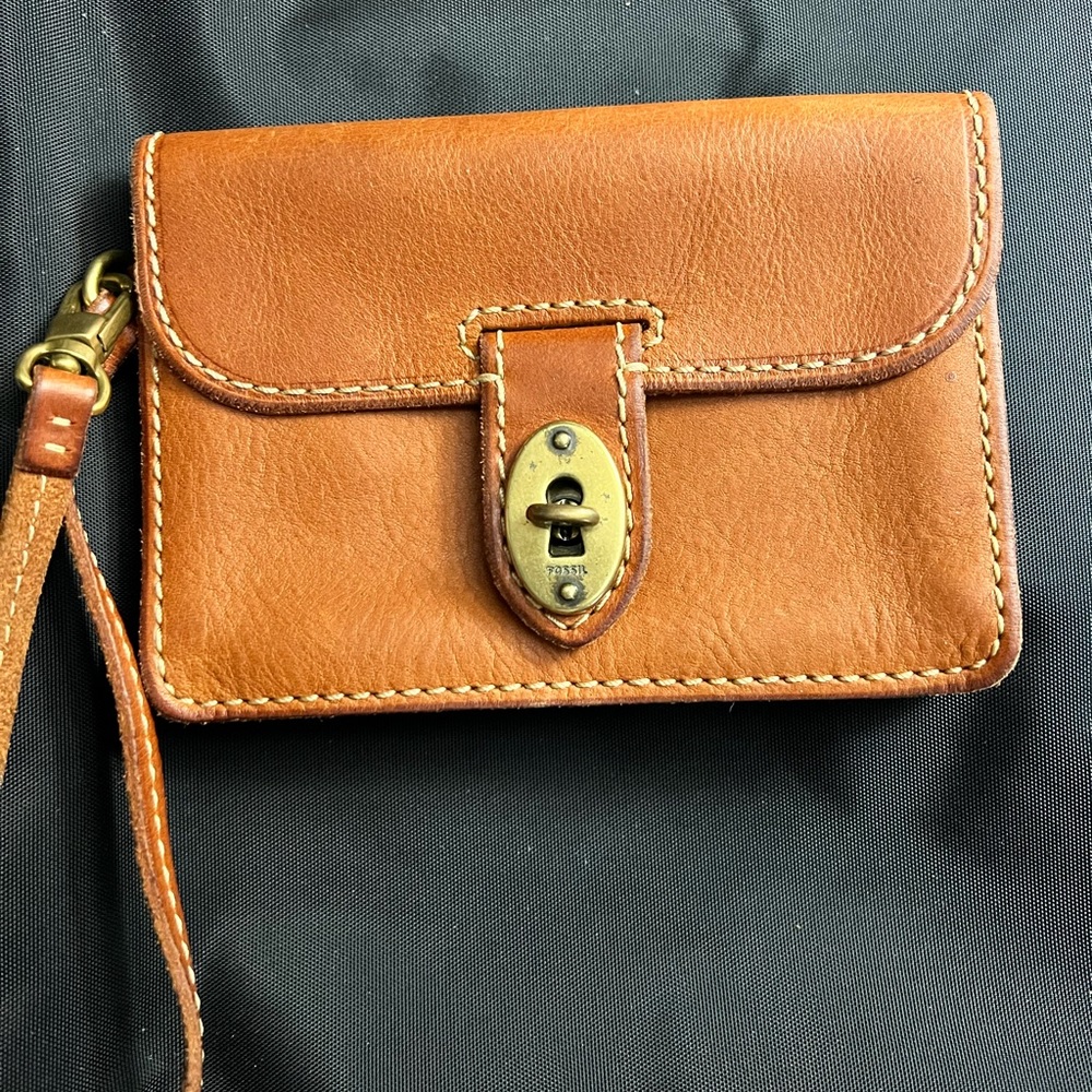 Fossil Wristlet